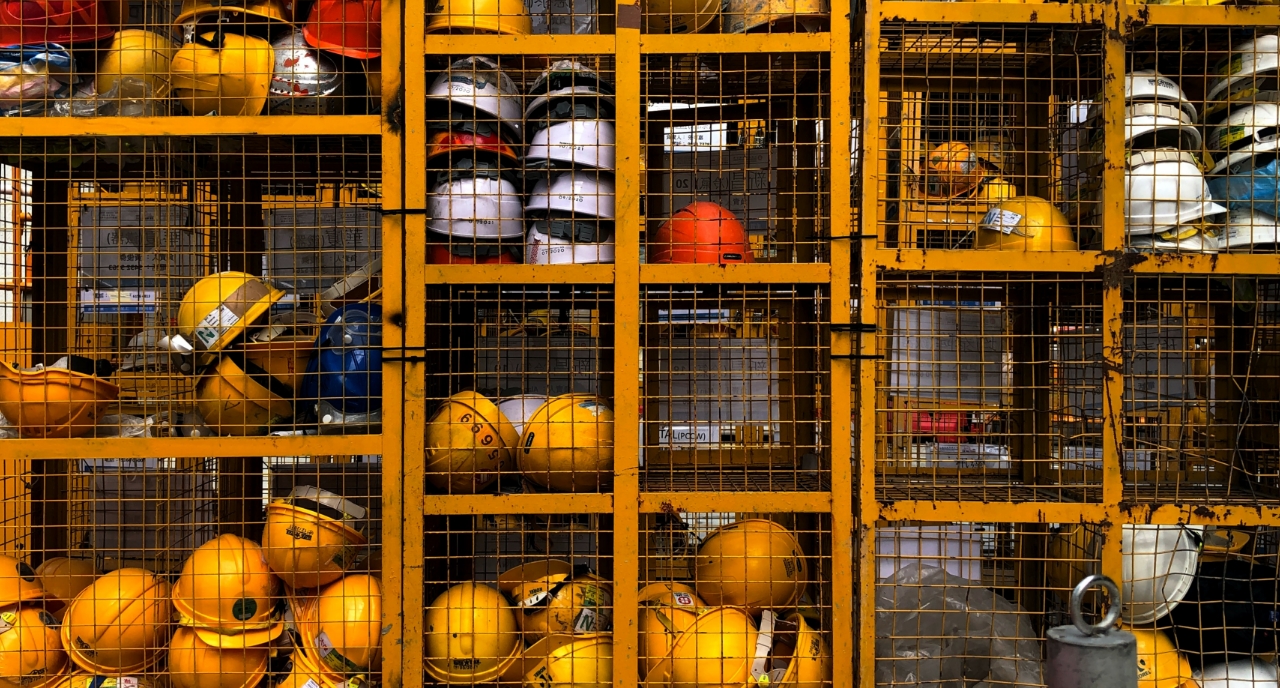 Safety hard hats